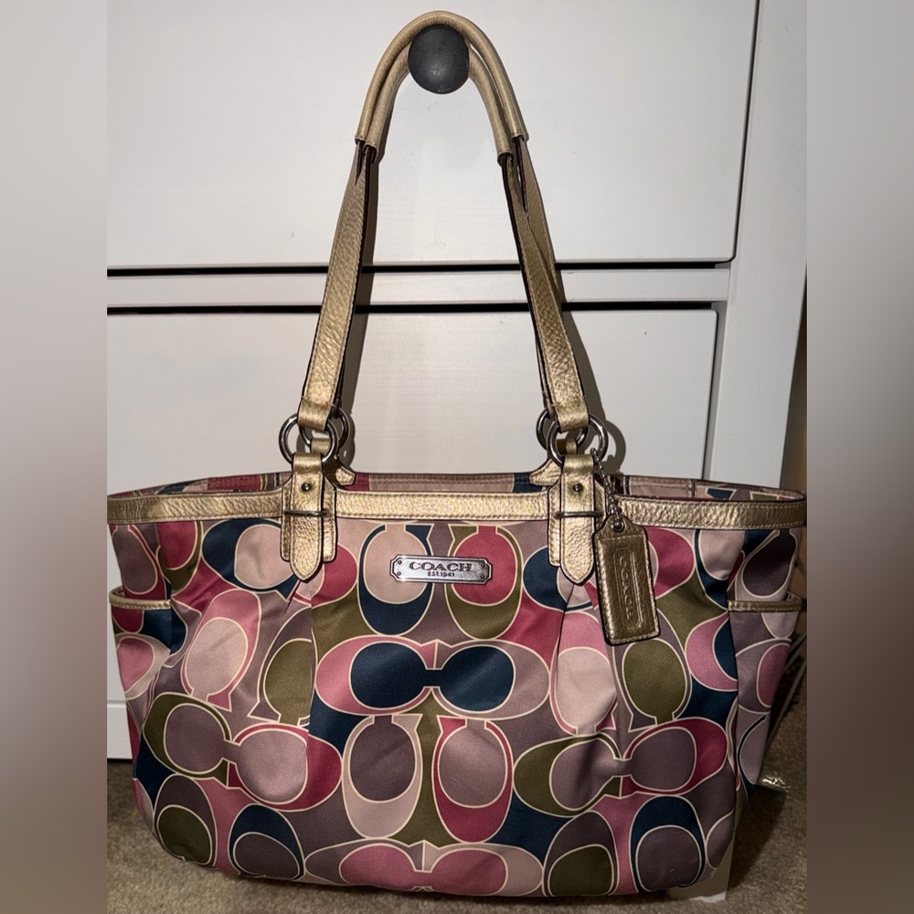 2pc Limited Ed. Coach Multicolor Medium Signature Gallery Scarf Print Satin Tote - Picture 3 of 13